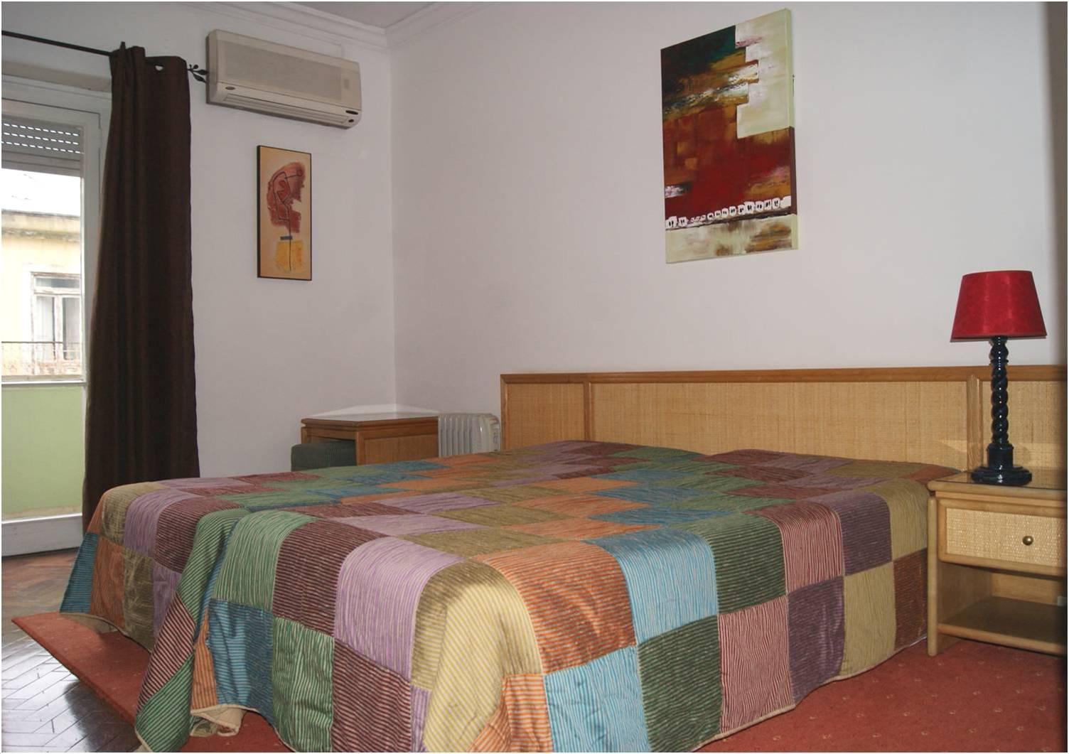Hotel Residencial Caravela ลิสบอน ภายนอก รูปภาพ