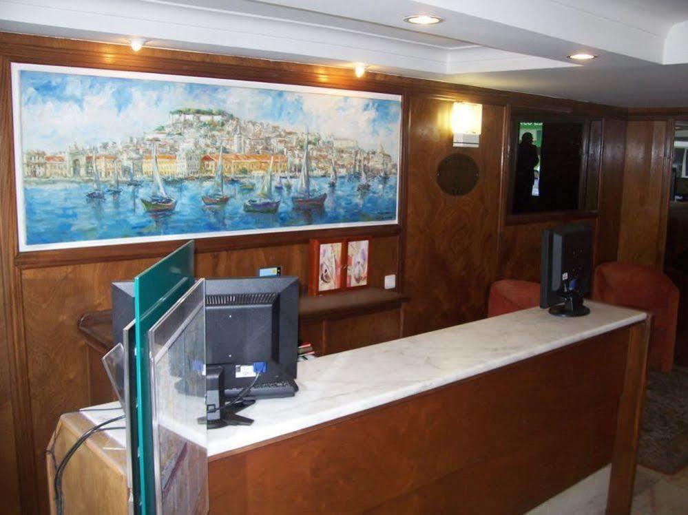 Hotel Residencial Caravela ลิสบอน ภายนอก รูปภาพ